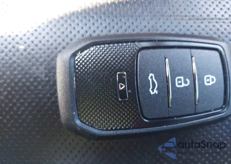 2017 Lincoln Mkz Hybrid Reserve from USA, damaged, VIN 3LN6L5MU0HR602531